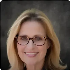 Cynthia Smith, Martine Law